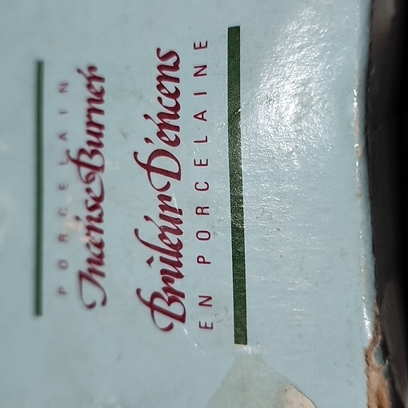 VINTAGE CHRISTMAS DECORATIVE ASSORTMENT BUNDLE - Picture 8 of 12